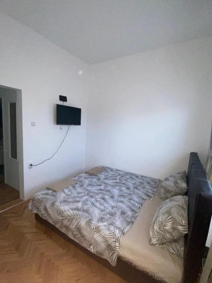 Apartmani Home Зайечар Екстериор снимка